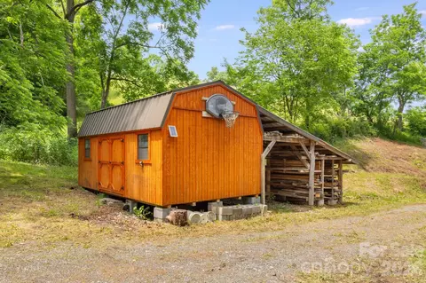224 Allen Dr, Marshall, NC 28753 photo 7