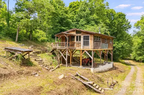 224 Allen Dr, Marshall, NC 28753