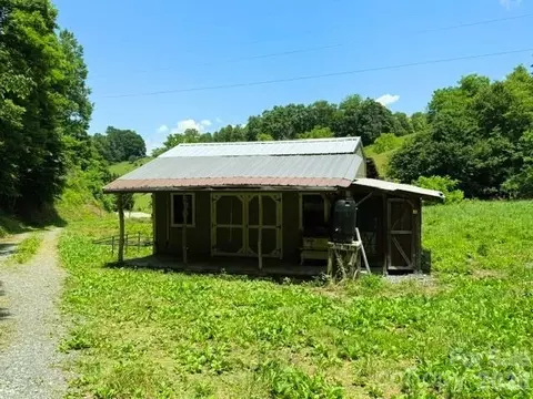 224 Allen Dr, Marshall, NC 28753 photo 18