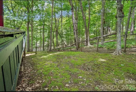 Exterior - 201 Hampton Gap Dr, Mars Hill, NC 28754 photo 5 of 10