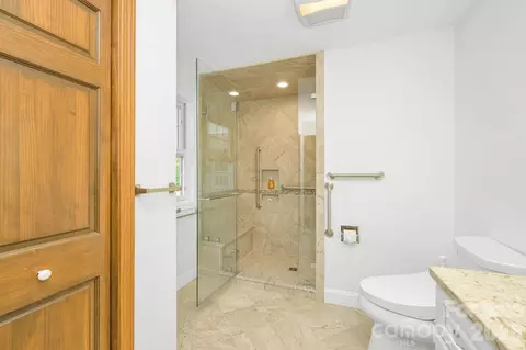 Bath - 2831 Bethany Ford Rd, Roaring River, NC 28669 photo 4 of 5