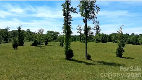 473 Mcentire Rd, Tryon, NC 28782 photo 18
