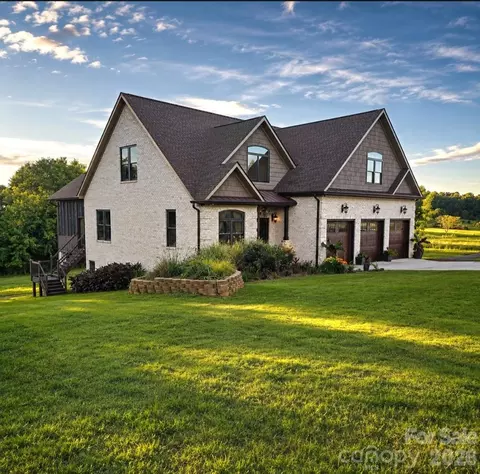 3233 Hahn Scott Rd, Mount Pleasant, NC 28124