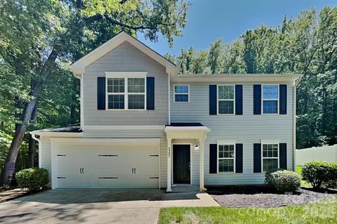 5505 Lee Marie Ln, Charlotte, NC 28269