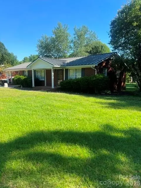 2216 White Store Rd, Monroe, NC 28112