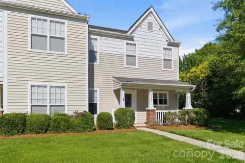 1029 Semmes Ln, Indian Trail, NC 28079