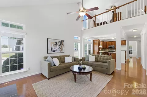 8304 Viewpoint Ln, Cornelius, NC 28031