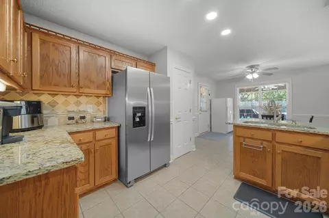 Kitchen - 3804 Secrest Shortcut Rd, Monroe, NC 28110 photo 3 of 3