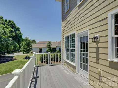 Exterior - 562 Sixth Baxter Xing, Fort Mill, SC 29708 photo 8 of 12