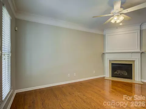 Living - 562 Sixth Baxter Xing, Fort Mill, SC 29708 photo 2 of 5