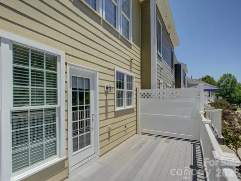 Exterior - 562 Sixth Baxter Xing, Fort Mill, SC 29708 photo 6 of 12