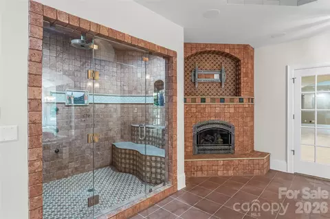 Bath - 1090 Pearidge Rd, Bostic, NC 28018 photo 5 of 6