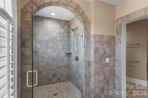 Bath - 1090 Pearidge Rd, Bostic, NC 28018 photo 3 of 6