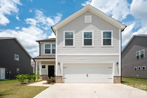 144 Stonewater Dr, Oakboro, NC 28129