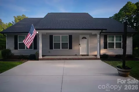 1400 Independence Sq, Kannapolis, NC 28081