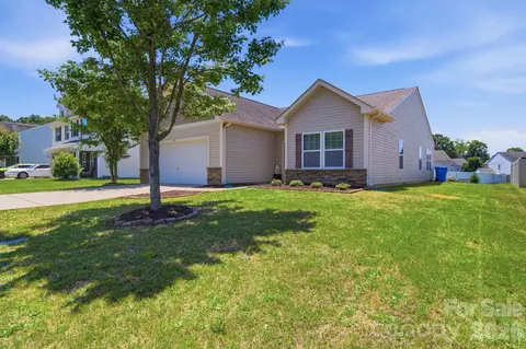 514 Smokehouse Ln, Albemarle, NC 28001