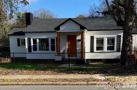 808 N Weldon St, Gastonia, NC 28052