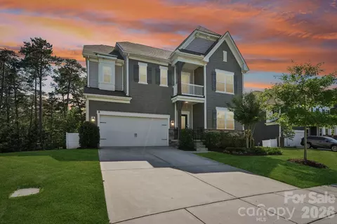 17810 Burnt Hickory Dr, Charlotte, NC 28278