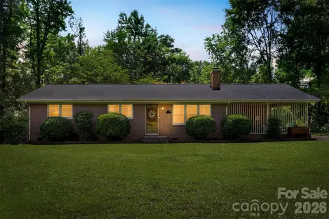 3701 Bellevue Ter, Gastonia, NC 28056