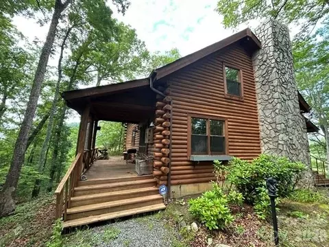 Exterior - 138 Settlers Vw, Union Mills, NC 28167 photo 4 of 12