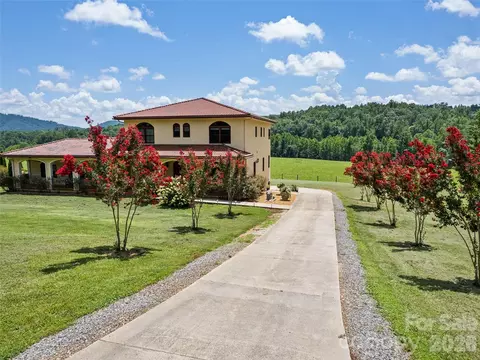1418 Landis Ln, Nebo, NC 28761