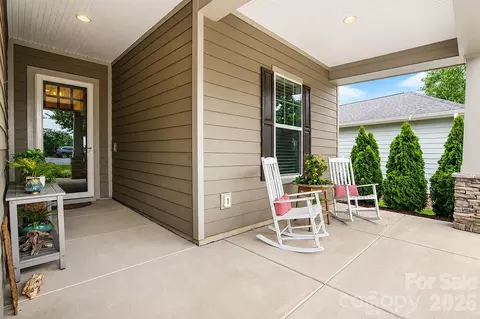 Exterior - 317 Hemlock Bluff Ct, Denver, NC 28037 photo 2 of 7