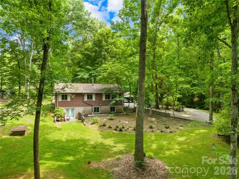 5917 Davis Rd, Waxhaw, NC 28173