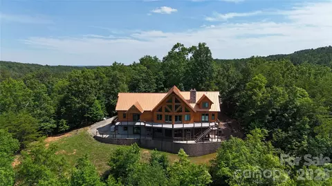 590 Boulder Rdg, Lake Lure, NC 28746