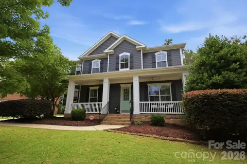 8636 Sagekirk Ct, Charlotte, NC 28278