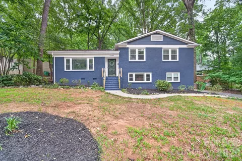 6209 Candlewood Dr, Charlotte, NC 28210