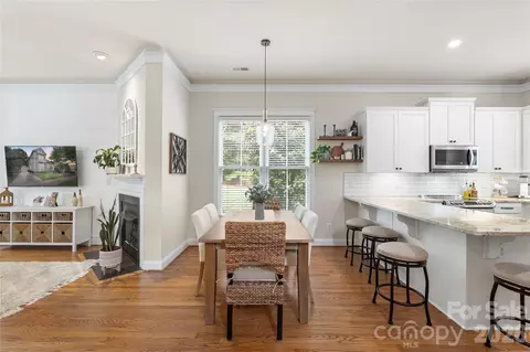 Dining - 3292 Richards Xing, Fort Mill, SC 29708 photo 1 of 1
