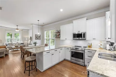 Kitchen - 3292 Richards Xing, Fort Mill, SC 29708 photo 3 of 4