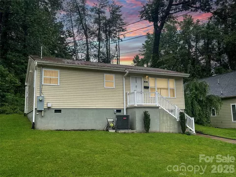 Other - 212 Maple Ave, Marion, NC 28752 photo 2 of 10