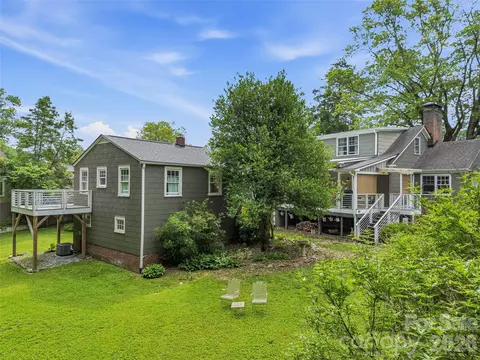 Exterior - 153 Franklin St, Brevard, NC 28712 photo 7 of 11