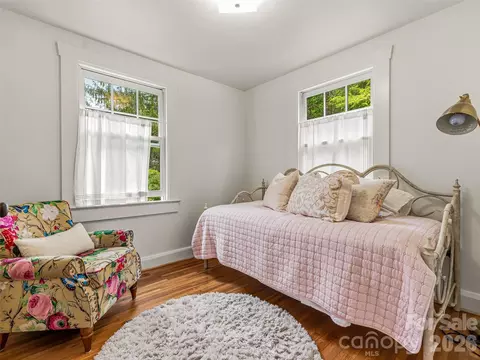 Bedroom - 153 Franklin St, Brevard, NC 28712 photo 10 of 10
