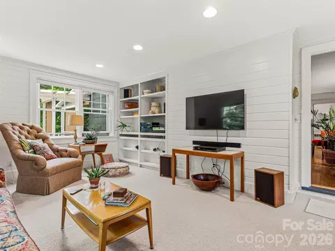 Living - 153 Franklin St, Brevard, NC 28712 photo 4 of 6