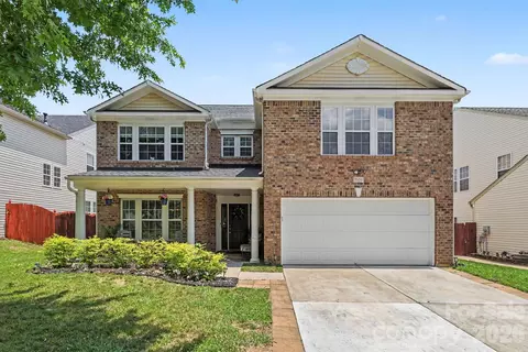 5654 Hammermill Dr, Harrisburg, NC 28075