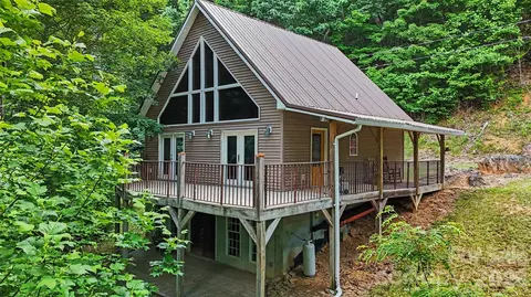 578 Three Top Cir, West Jefferson, NC 28694