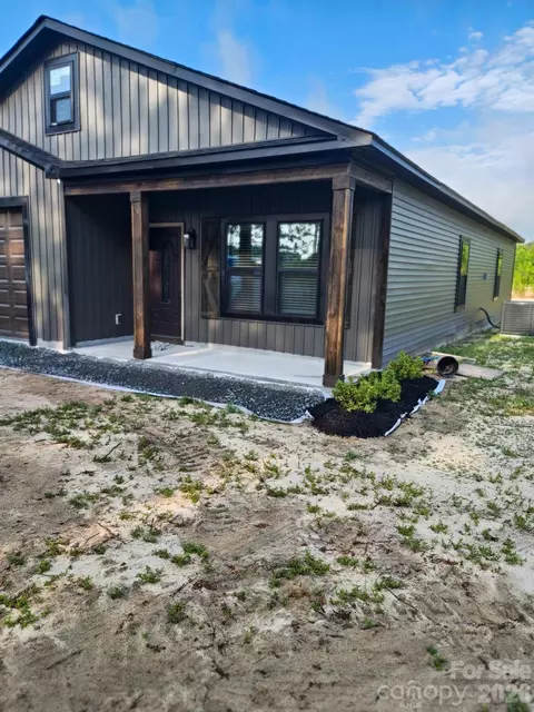 1140 Miller Flat Rd, Jefferson, SC 29718