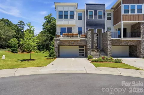 3324 Treble Ct, Charlotte, NC 28262