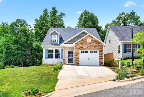 200 Rockrose Ct, Asheville, NC 28803