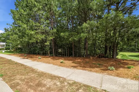 113 Delancy St, Locust, NC 28097