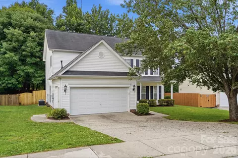 5116 Balsam Bark Ln, Fort Mill, SC 29708