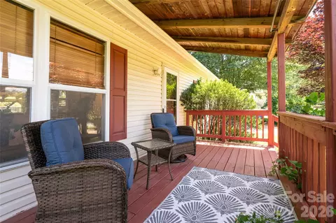 339 Hi Alta Ave, Asheville, NC 28806