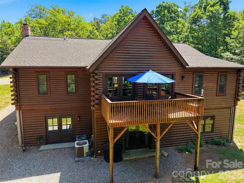 6389 Hwy 6490 W Hwy W, Taylorsville, NC 28681