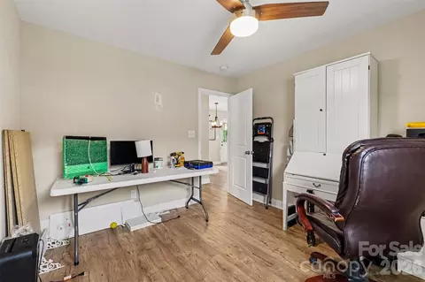 Bedroom - 1505 Foxbrook Cir, Lancaster, SC 29720 photo 3 of 5