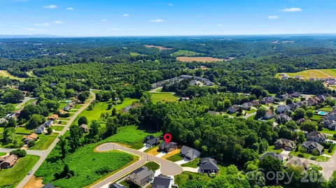View/Area - 1917 Skyfall Ln, Hickory, NC 28602 photo 1 of 6