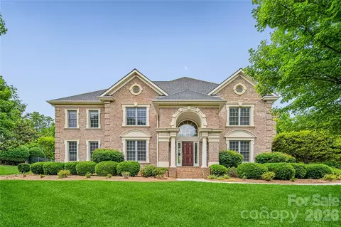 4305 Mourning Dove Dr, Matthews, NC 28104