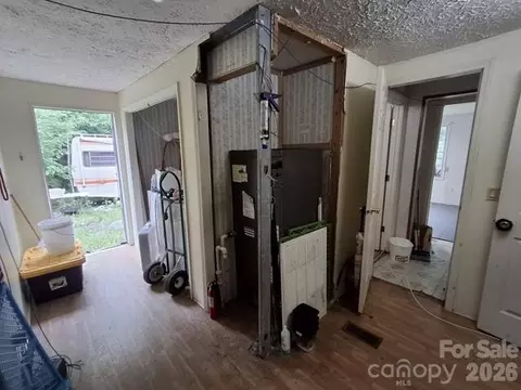 Entry Way - 890 Snohan Rd, Ayden, NC 28513 photo 1 of 1