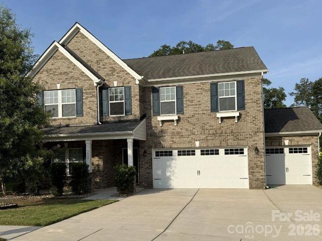 3537 Arnica Ct, Fort Mill, SC 29708